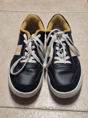 Black & Gold Kappa Sneakers